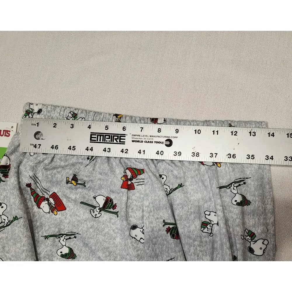 Snoopy skiing pajamas women's medium NWT